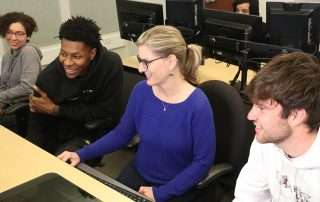 Students at the IT lab