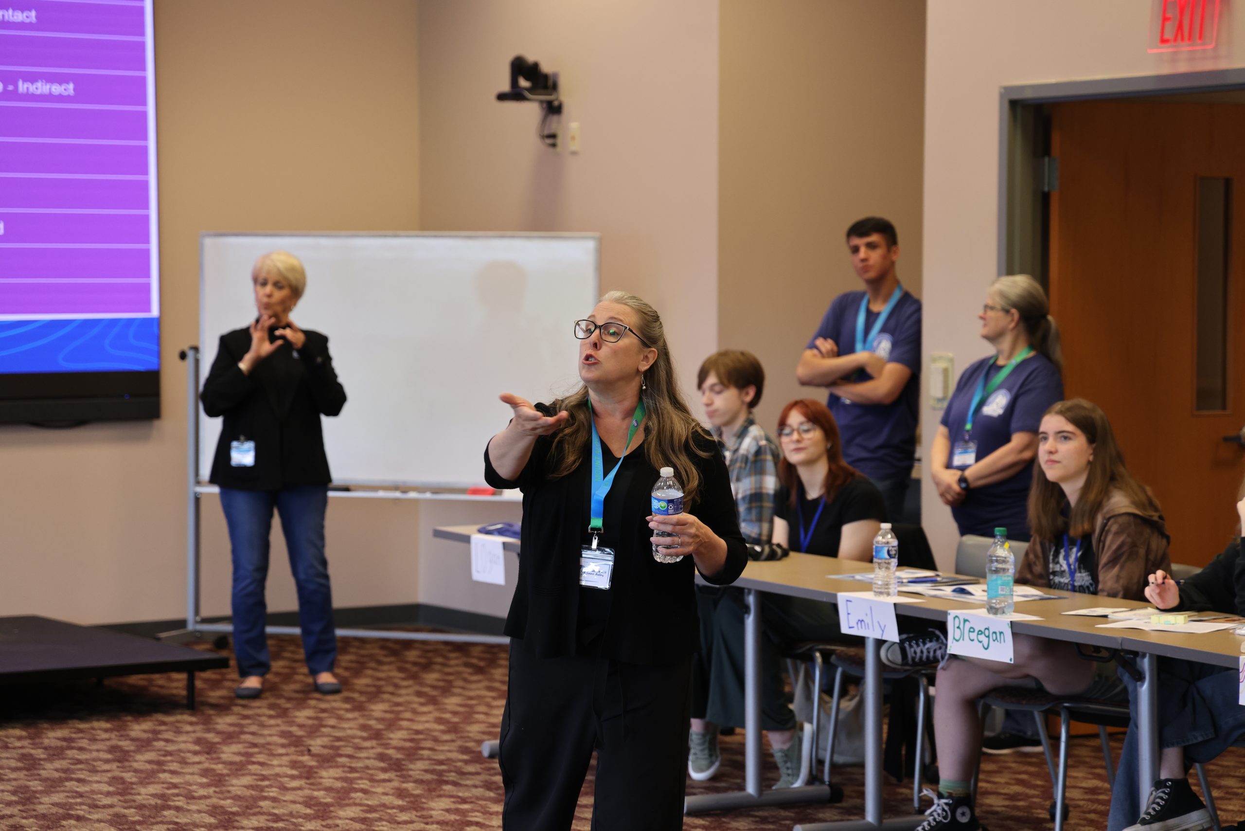 2025-ASL-Summer-Academy Students watch the ASL Summer Academy instructors